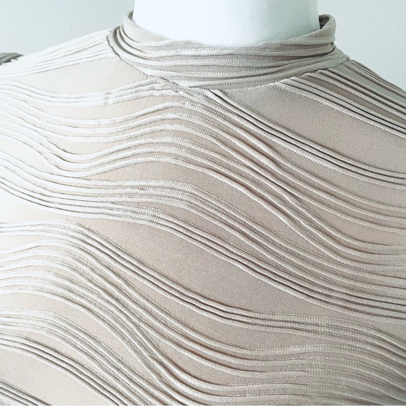 Beige / Tan Sleeveless Shift - Size M - Great Condition - Picture 6 of 10